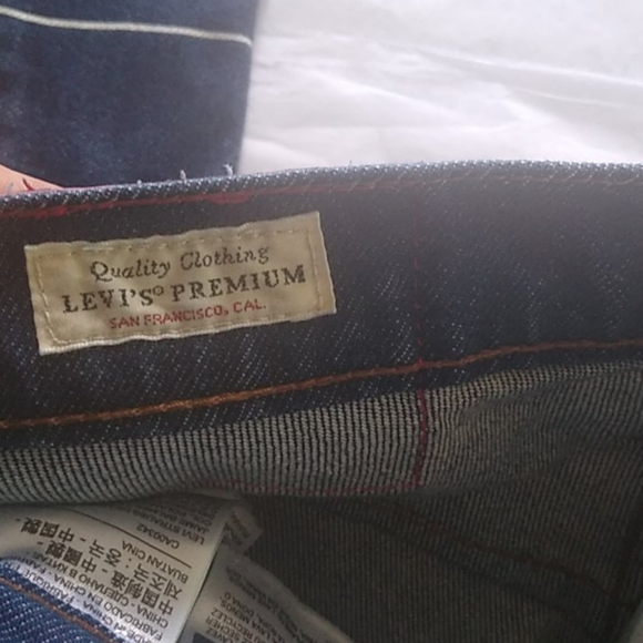 Levi's 570  LEJ 20th anniversary denim jeans, 26x30 - Picture 6 of 12